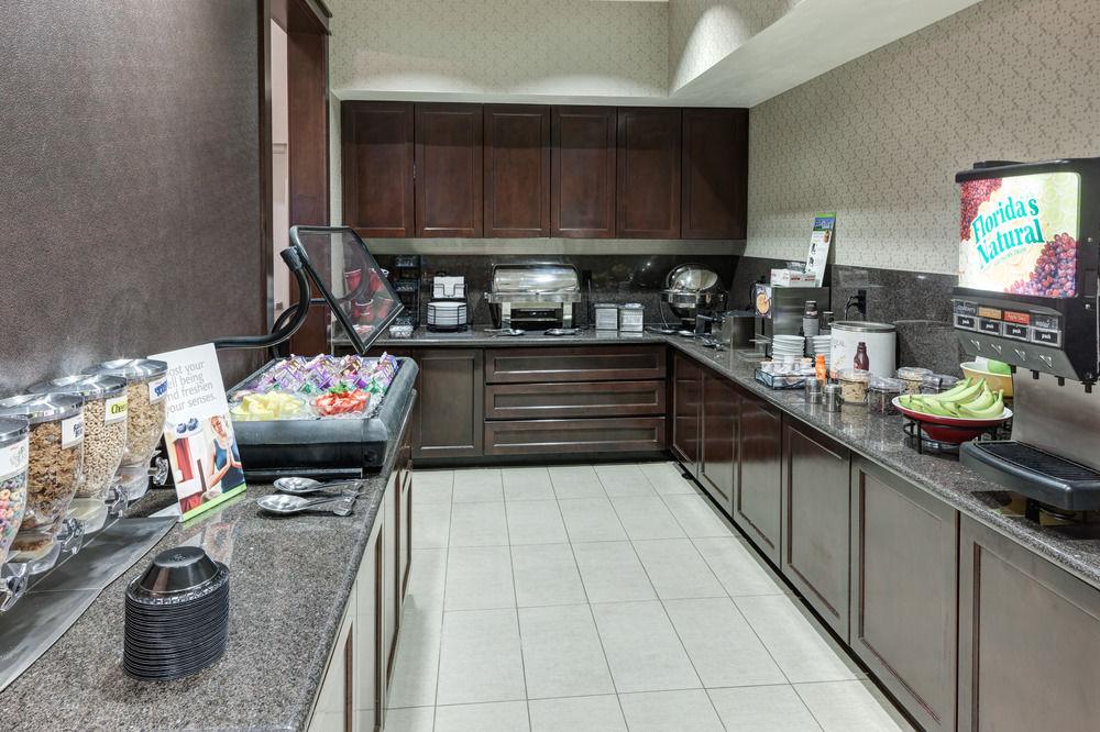 Residence Inn Бомонт Экстерьер фото