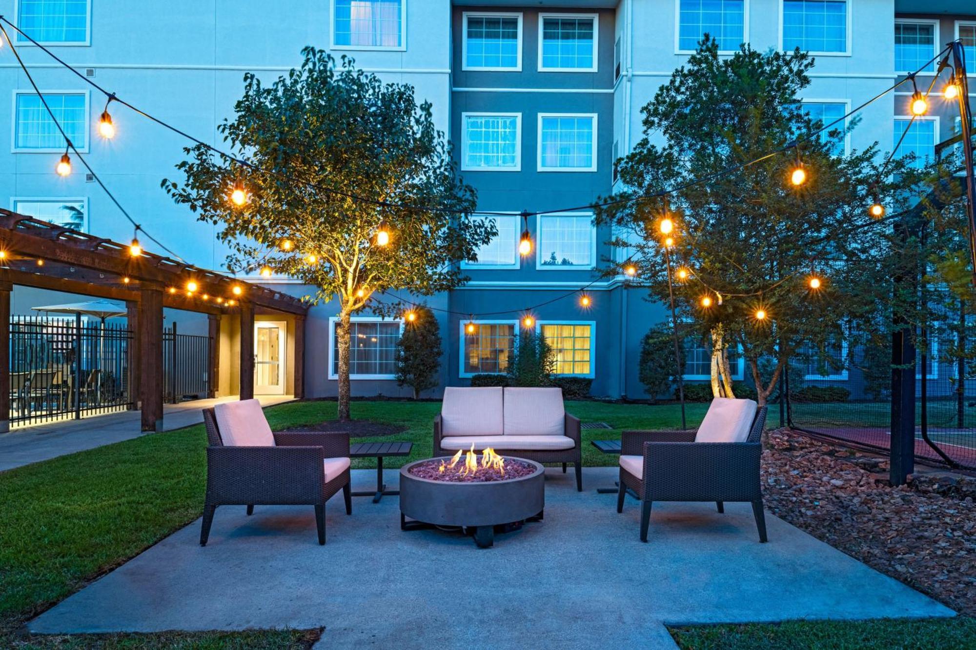 Residence Inn Бомонт Экстерьер фото