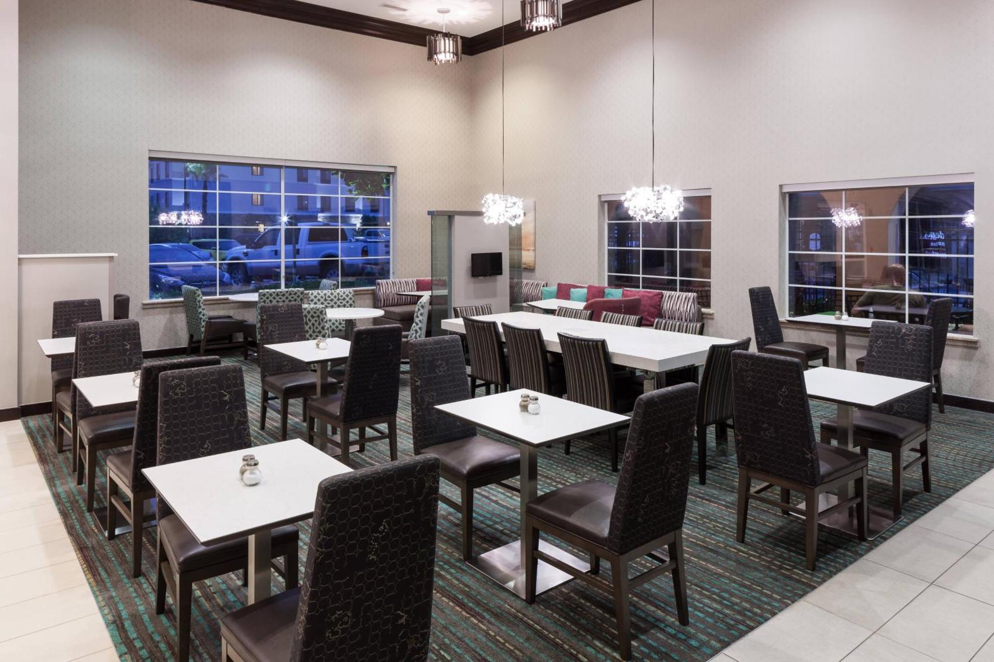 Residence Inn Бомонт Экстерьер фото